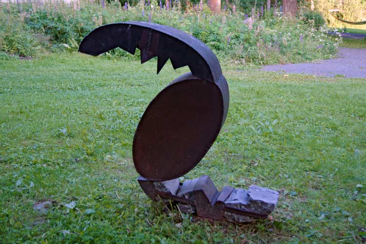 Gjalt Blaauw in POAM Penttil&auml; Open Air Museum - sculpture park Finland | veistospuisto